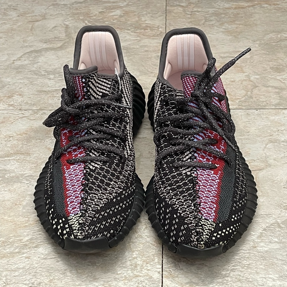 🤍SOLD🤍 Yeezy Boost 350 V2 Yecheil Reflective - Picture 5 of 8